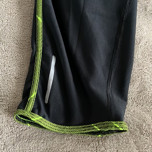 NIKE DRI-FIT LEGGINGS SIZE SMALL - Picture 6 of 6